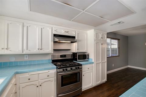 2039 Winchester St, Oceanside, CA 92054 photo 5