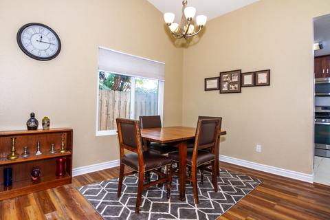 4641 Cedar Ridge Pl, Oceanside, CA 92056 photo 8