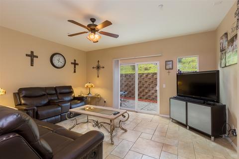 9007 Farrington Dr, Santee, CA 92071 photo 5