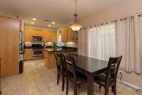 9007 Farrington Dr, Santee, CA 92071 photo 6