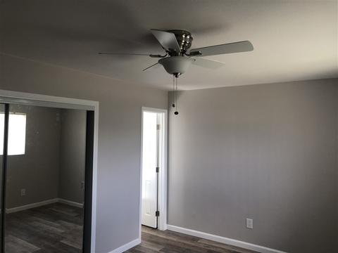 1329 Taylor Pl, Escondido, CA 92027 photo 3