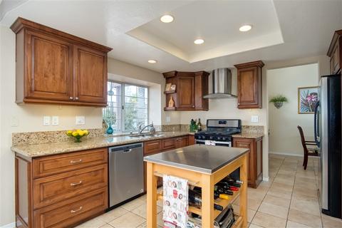 421 Via Cruz, Oceanside, CA 92057 photo 6