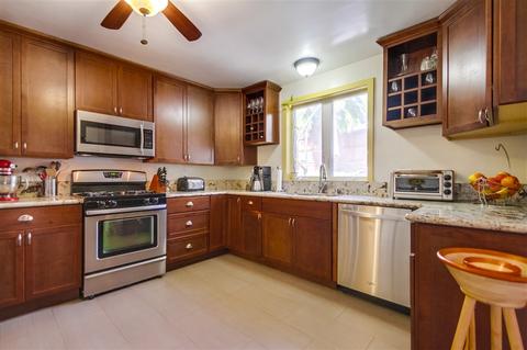 1818 Andy Ln, Oceanside, CA 92054 photo 9