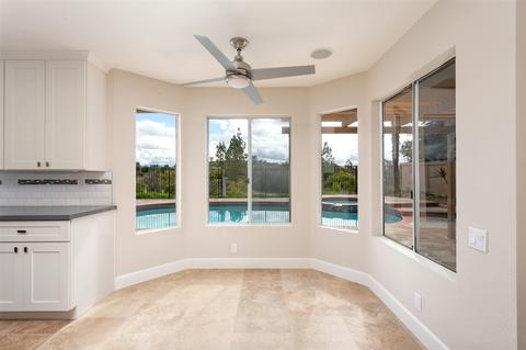 2014 Arborwood, Escondido, CA 92029 photo 11