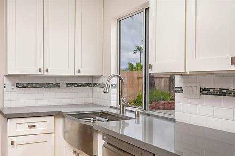 2014 Arborwood, Escondido, CA 92029 photo 8