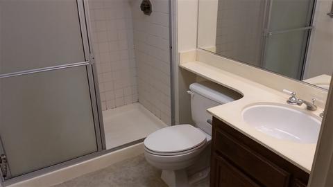 8255 Caminito Modena, La Jolla, CA 92037 photo 2