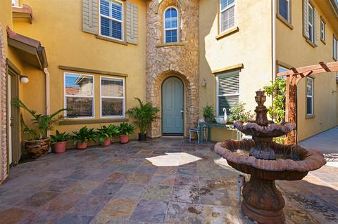 5510 Alexandrine Ct, Oceanside, CA 92057 photo 2