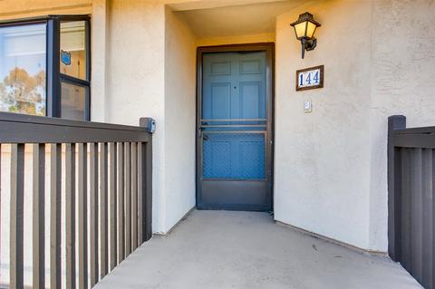 144 S Darien Dr, Encinitas, CA 92024 photo 3