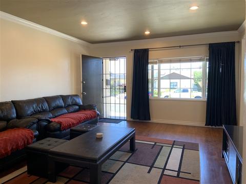 5831 Clay Ave, La Mesa, CA 91942 photo 3