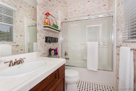 7495 Circulo Sequoia, Carlsbad, CA 92009 photo 16