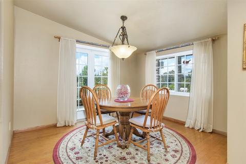 602 Gardenia Gln, Escondido, CA 92025 photo 7