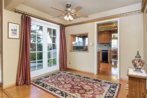 602 Gardenia Gln, Escondido, CA 92025 photo 8