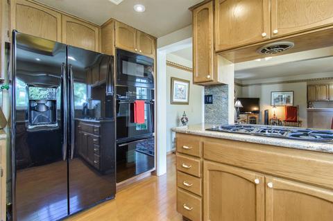 602 Gardenia Gln, Escondido, CA 92025 photo 12