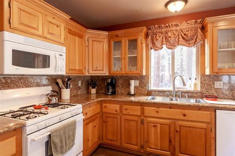 448 Thrush Dr, Big Bear Lake, CA 92315 photo 8