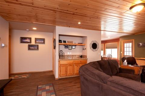 448 Thrush Dr, Big Bear Lake, CA 92315 photo 7