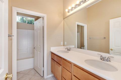 33636 Spring Brook Cir, Temecula, CA 92592 photo 12
