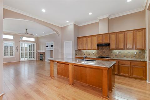 33636 Spring Brook Cir, Temecula, CA 92592 photo 2