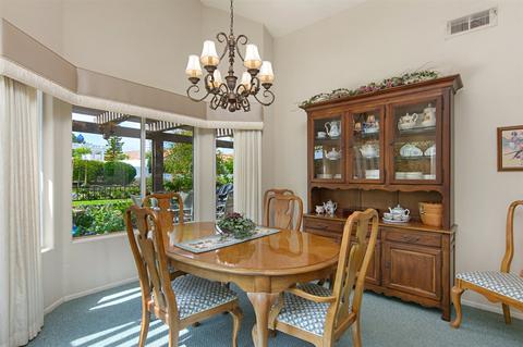 4902 Galicia Way, Oceanside, CA 92056 photo 6