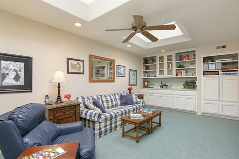 4902 Galicia Way, Oceanside, CA 92056 photo 8