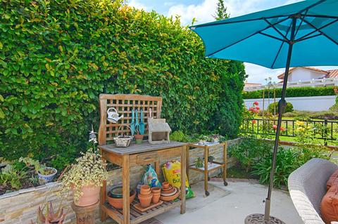 4902 Galicia Way, Oceanside, CA 92056 photo 9