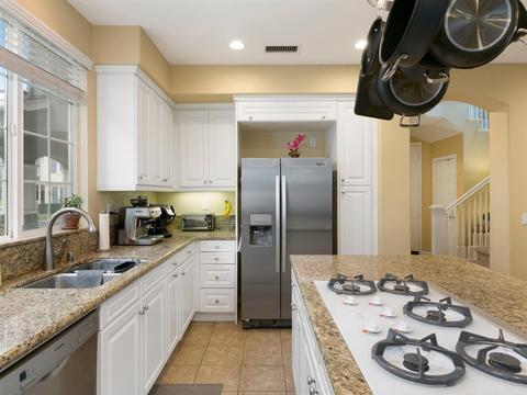 633 Sandside Ct, Carlsbad, CA 92011 photo 8