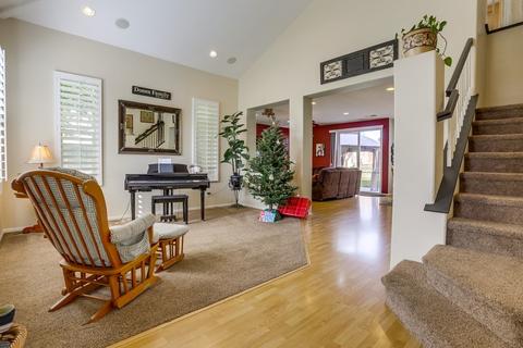 9377 Tiffany Park Pl, El Cajon, CA 92021 photo 3
