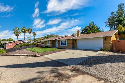 8544 Dortha Ct, Santee, CA 92071 photo 7