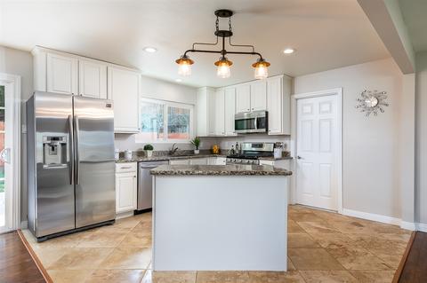 8544 Dortha Ct, Santee, CA 92071 photo 2