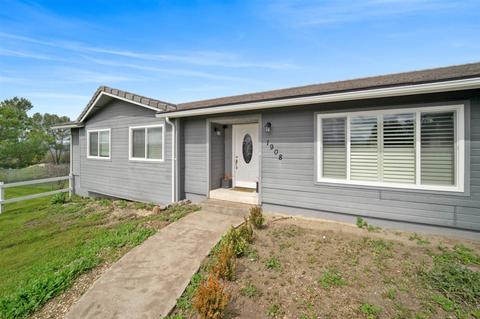 1908 Tavern Rd, Alpine, CA 91901 photo 4