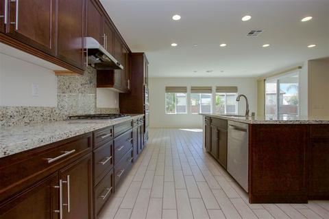 11041 Pleasant Meadows Pl, Lakeside, CA 92040 photo 4