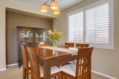 1083 Greenway Rd, Oceanside, CA 92057 photo 4