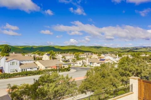 1083 Greenway Rd, Oceanside, CA 92057 photo 1