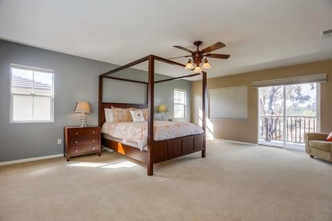 1083 Greenway Rd, Oceanside, CA 92057 photo 10