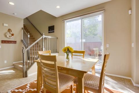 1083 Greenway Rd, Oceanside, CA 92057 photo 9