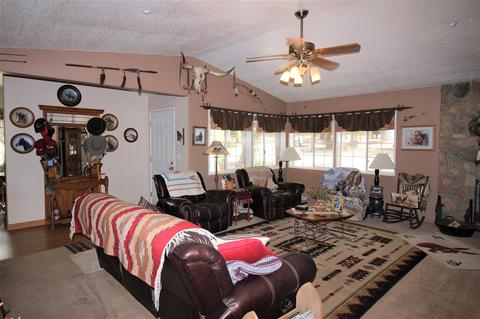 39544 Clements St, Boulevard, CA 91905 photo 6