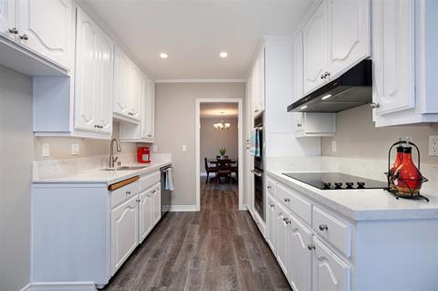 7930 Anders Cir, La Mesa, CA 91942 photo 4