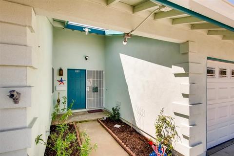 889 Mills St, Escondido, CA 92027 photo 2