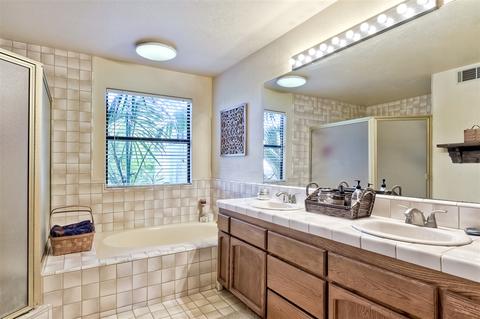 2466 Torrejon Pl, Carlsbad, CA 92009 photo 16