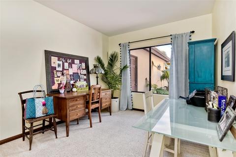 2466 Torrejon Pl, Carlsbad, CA 92009 photo 10