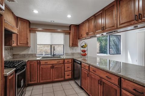 24020 Nectar Way, Ramona, CA 92065 photo 7