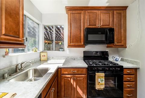 4835 Northerly St, Oceanside, CA 92056 photo 4