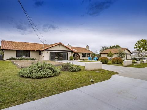 1349 Hillside Dr, Fallbrook, CA 92028 photo 25