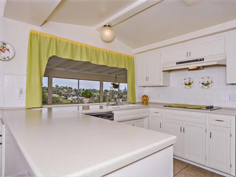1349 Hillside Dr, Fallbrook, CA 92028 photo 6