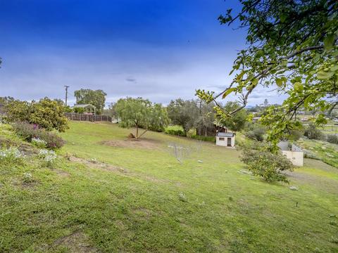 1349 Hillside Dr, Fallbrook, CA 92028 photo 24