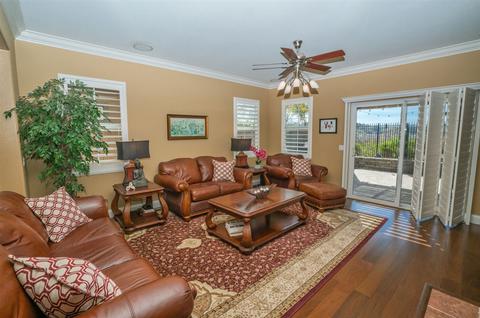 3271 Toopal Dr, Oceanside, CA 92058 photo 6