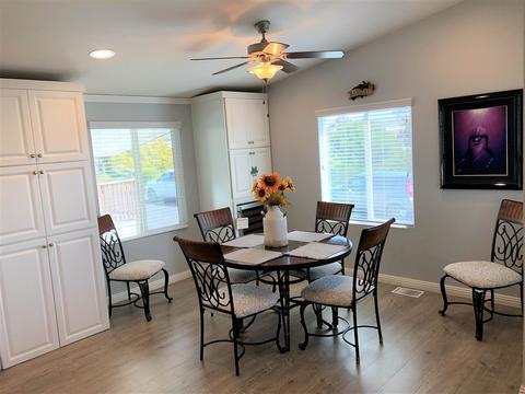 80 Lakeside Ln, Oceanside, CA 92056 photo 9