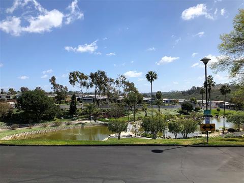 80 Lakeside Ln, Oceanside, CA 92056 photo 2