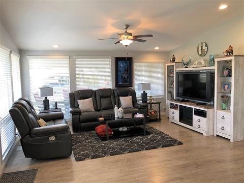 80 Lakeside Ln, Oceanside, CA 92056 photo 5