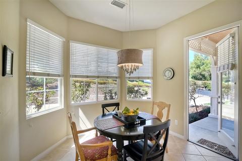 1062 Inverlochy Dr, Fallbrook, CA 92028 photo 12
