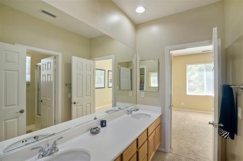 1062 Inverlochy Dr, Fallbrook, CA 92028 photo 17